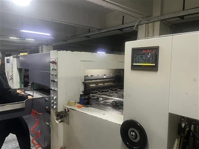 Equipamento de teste avançado em impressão e embalagem